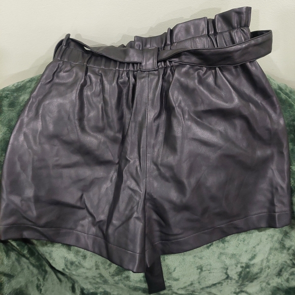 Women's  Shorts - Picture 2 of 3